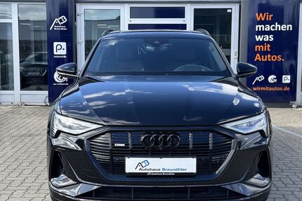 Audi e-tron 35.994 km 39.950 &euro; Salzgitter 38229
