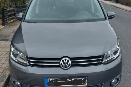 VW Touran 119.200 km 10.900 &euro; Lehre 38165