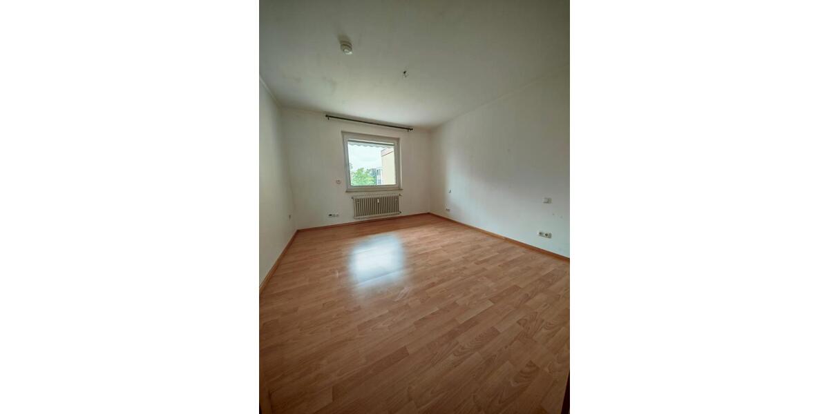 Etagenwohnung Braunschweig Wabe-Schunter-Beberbach - 3 Zimmer, 71 m&sup2;, 139.000&euro; | Angebot:26829453