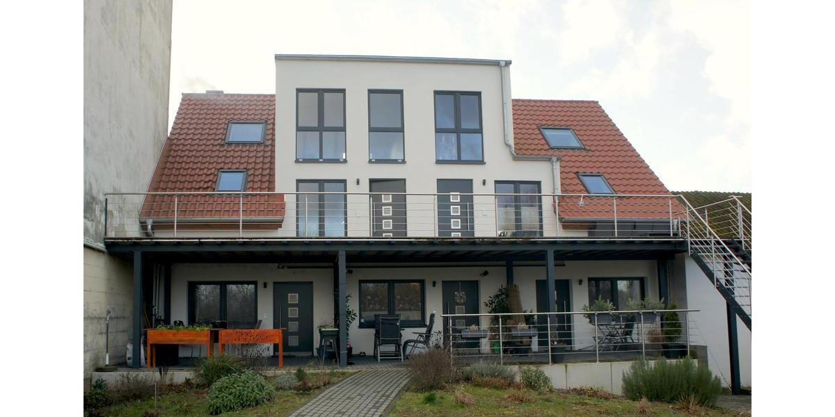 Etagenwohnung Edemissen - 1.5 Zimmer, 82 m&sup2;, 850&euro; | Angebot:25989953