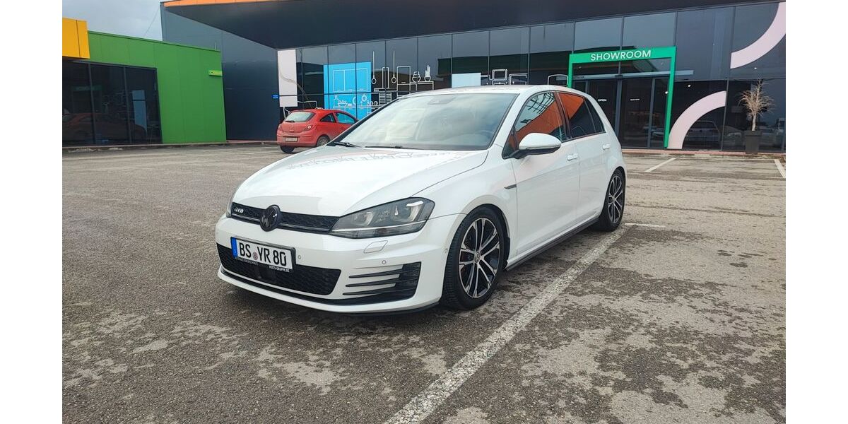 VW Golf 205.000 km 13.000 &euro; Braunschweig 38102