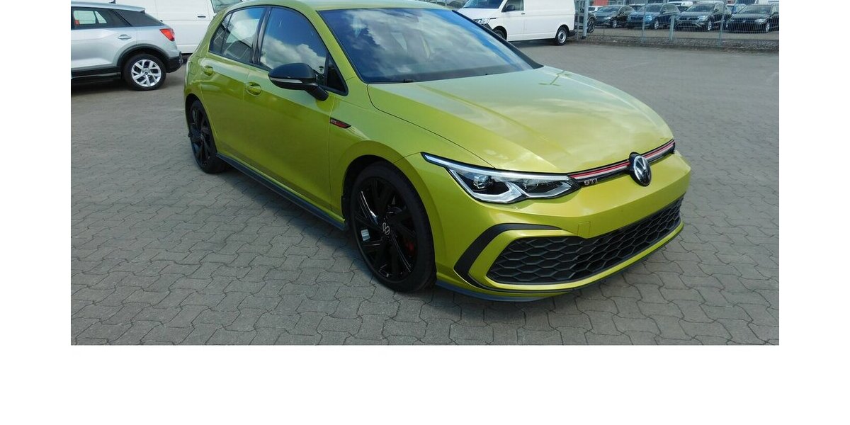 VW Golf 2.0 VIII GTI Performance 4 TRG TSI BMT Navi 29.100 km 24.690 &euro; Vordorf 38533