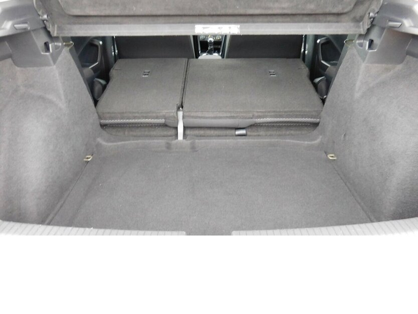 VW T-Roc 1.0 Life TSI BMT Navi Klima Alu 47.400 km 17.990 € Vordorf 38533