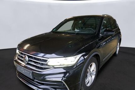 VW Tiguan 126.097 km 27.990 &euro; Braunschweig 38122