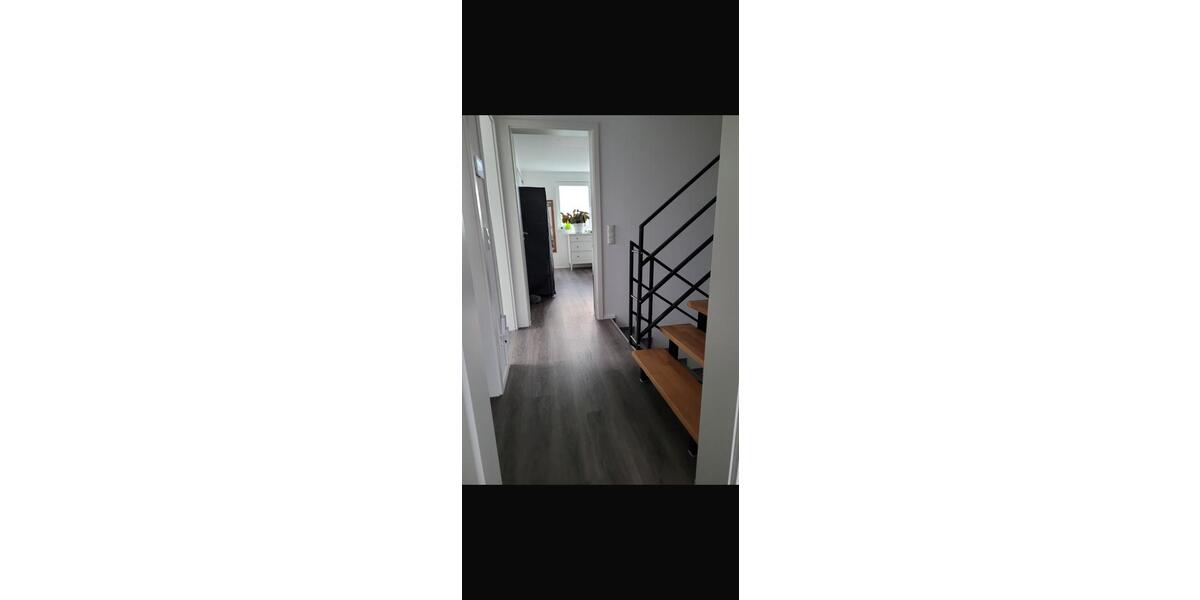 Doppelhaushälfte Lengede - 4 Zimmer, 135 m&sup2;, 1.800&euro; | Angebot:26122499