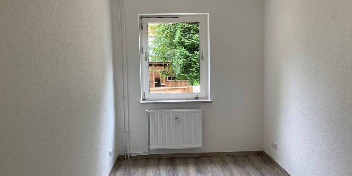 Etagenwohnung Salzgitter Lebenstedt - 3 Zimmer, 48 m&sup2;, 292&euro; | Angebot:26919901