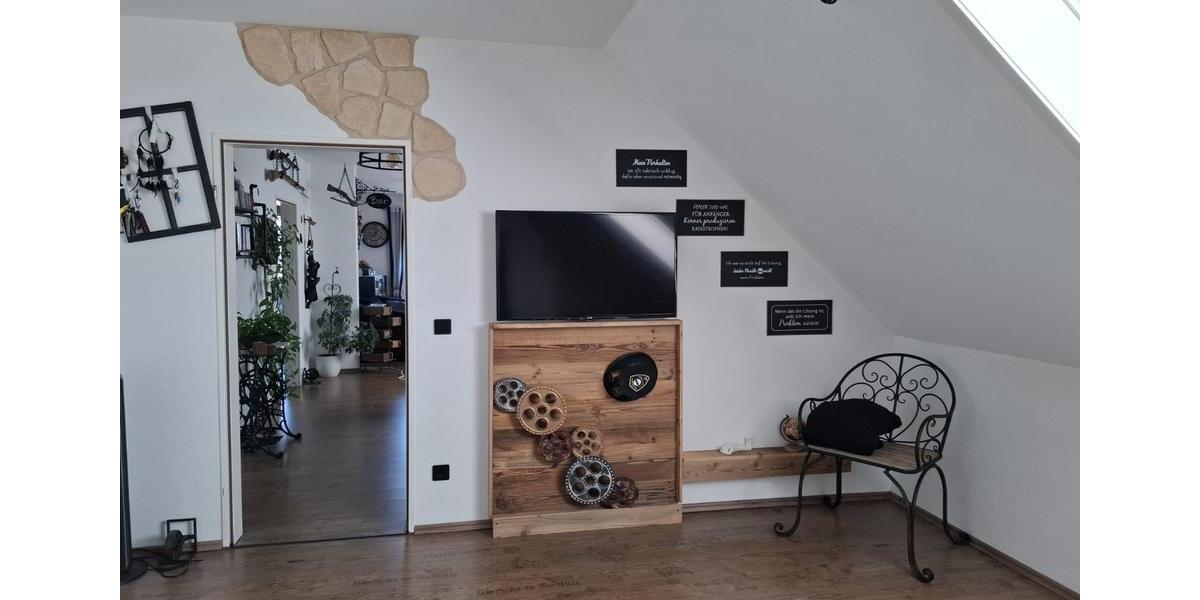 Dachgeschoßwohnung Peine Peine Kernstadt - 3 Zimmer, 78 m&sup2;, 175.000&euro; | Angebot:24381996