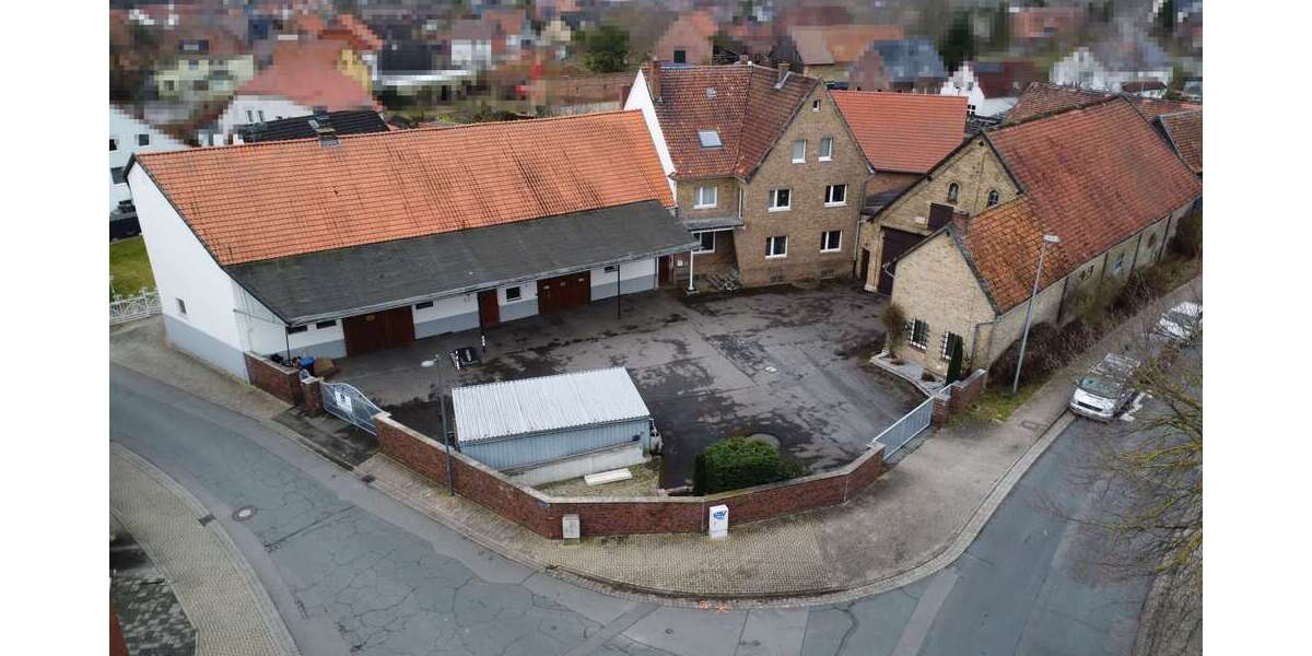 Einfamilienhaus Peine - 10 Zimmer, 419 m&sup2;, 320.000&euro; | Angebot:26015070