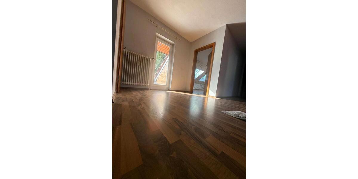 Dachgeschoßwohnung Braunschweig Timmerlah-Geitelde-Stiddien - 3 Zimmer, 1.000&euro; | Angebot:22942861