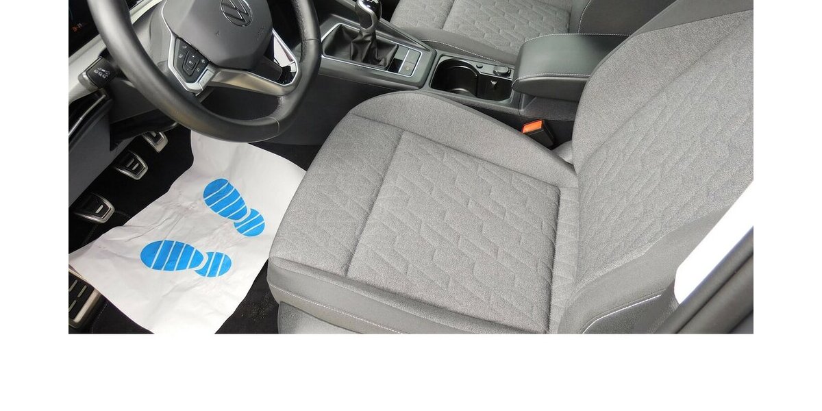 VW Golf III 1.0 Life Move TSI BMT Klima Navi Alu 59.100 km 17.390 &euro; Vordorf 38533