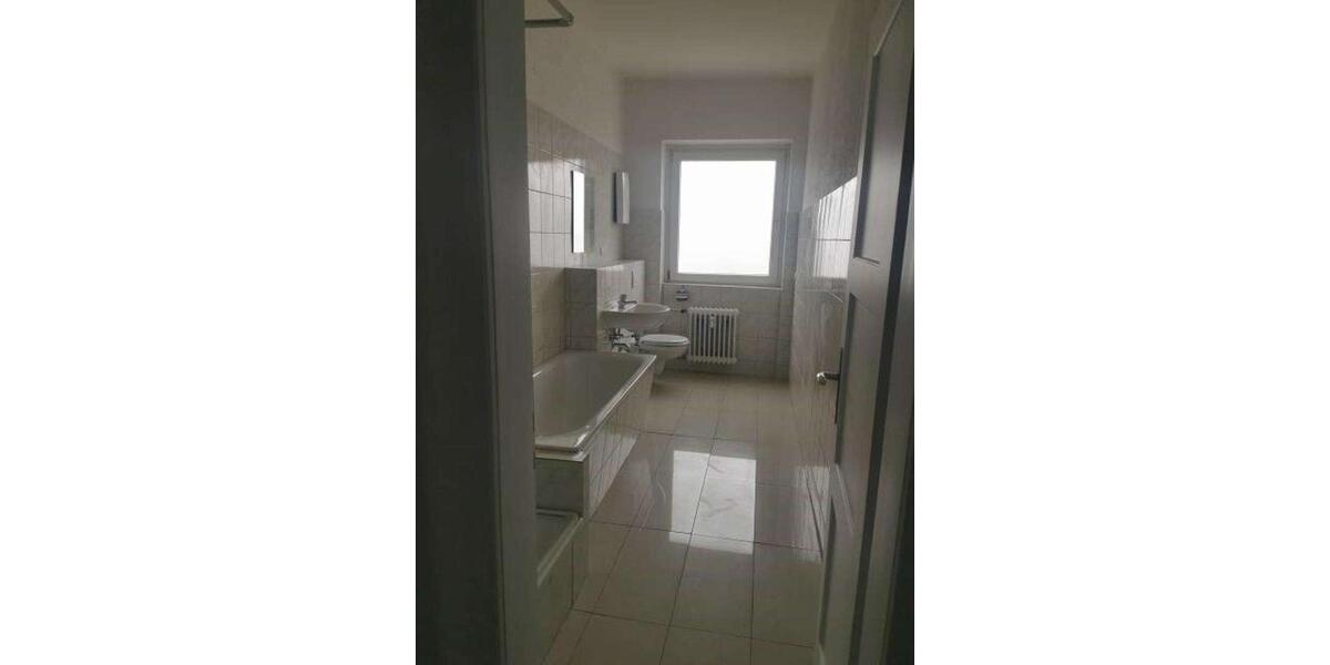 Etagenwohnung Salzgitter Ortschaft Südost - 4 Zimmer, 122 m&sup2;, 732&euro; | Angebot:22510150