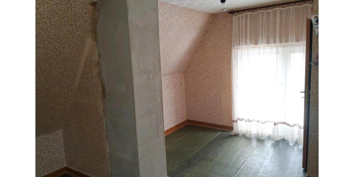 Einfamilienhaus Liebenburg - 7.5 Zimmer, 130 m&sup2;, 130.000&euro; | Angebot:24828185