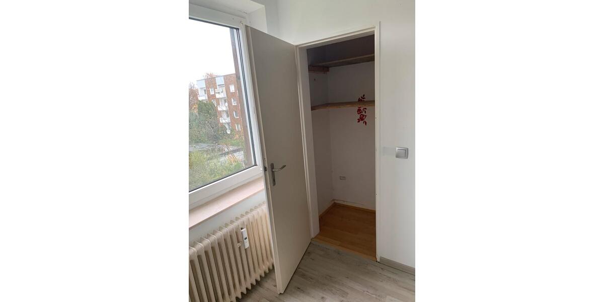 Etagenwohnung Salzgitter - 2 Zimmer, 52 m&sup2;, 65.000&euro; | Angebot:24840956