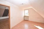 Dachgeschoßwohnung Vechelde - 4 Zimmer, 95 m&sup2;, 400&euro; | Angebot:26631030
