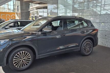 VW Tiguan 7.499 km 31.199 &euro; Sassenburg 38524