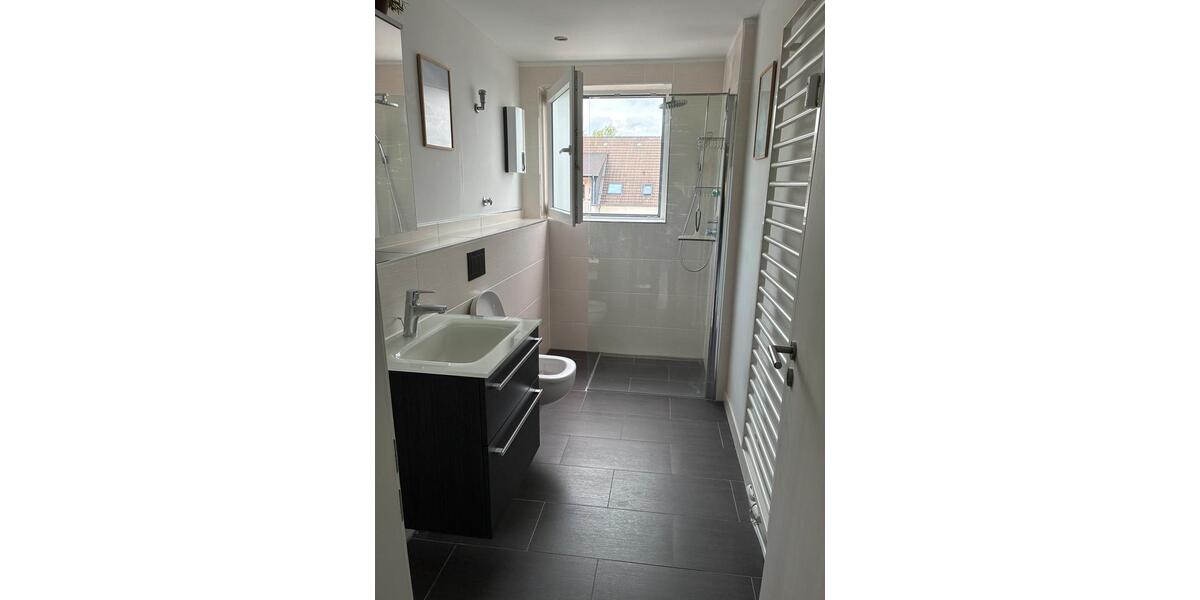 Dachgeschoßwohnung Braunschweig Wabe-Schunter-Beberbach - 4 Zimmer, 91 m&sup2;, 890&euro; | Angebot:26649951