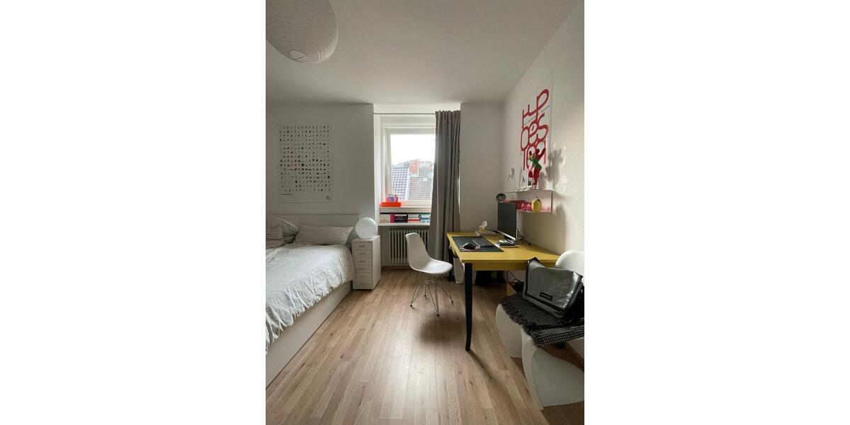 Maisonettenwohnung Braunschweig Östliches Ringgebiet - 5 Zimmer, 105 m&sup2;, 300&euro; | Angebot:26073901