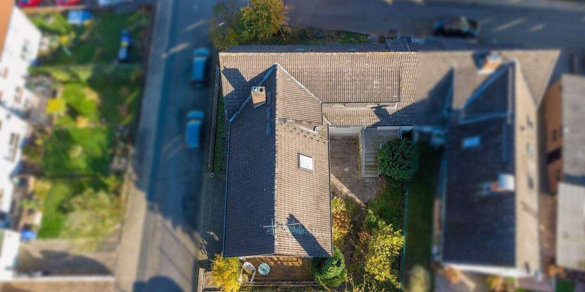 Doppelhaushälfte Liebenburg Groß Döhren - 9 Zimmer, 220 m&sup2;, 195.000&euro; | Angebot:25799585