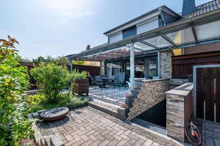 Haus zum Kaufen in Wolfsburg 290.000 € 120 m² 4 zimmer