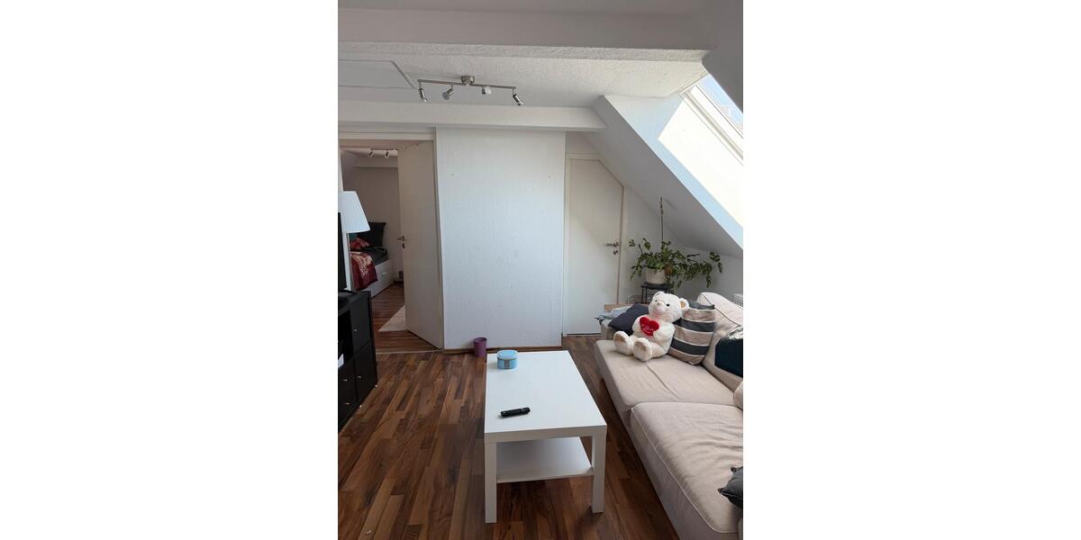 Dachgeschoßwohnung Braunschweig Lehndorf-Watenbüttel - 2.5 Zimmer, 45 m&sup2;, 610&euro; | Angebot:25048551