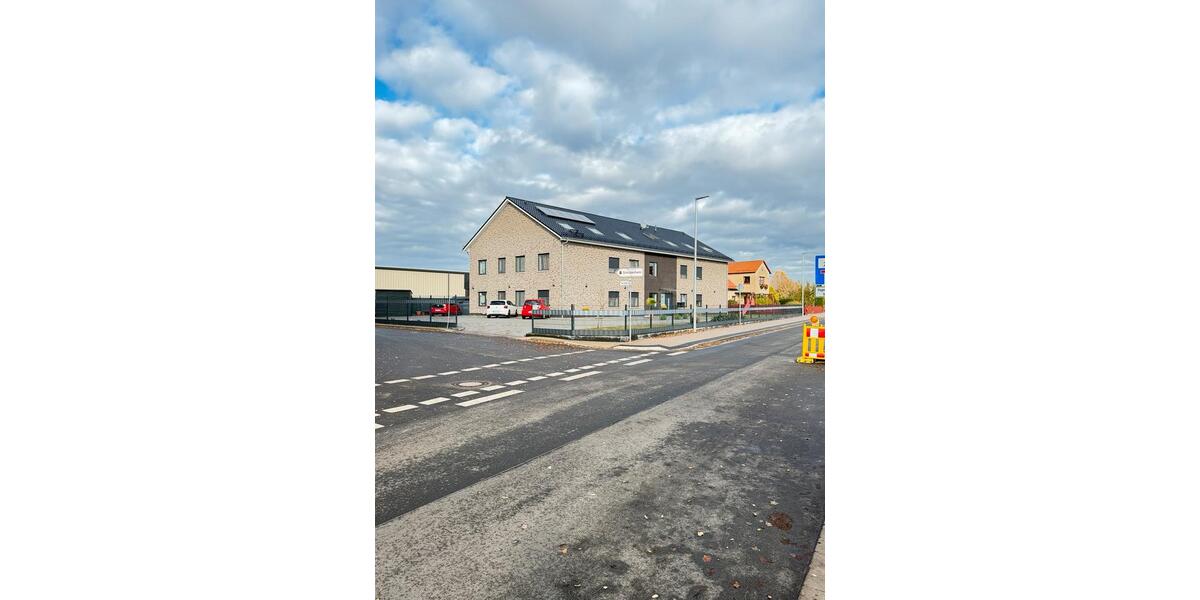 Dachgeschoßwohnung Sassenburg - 4 Zimmer, 125 m&sup2;, 1.050&euro; | Angebot:25908330