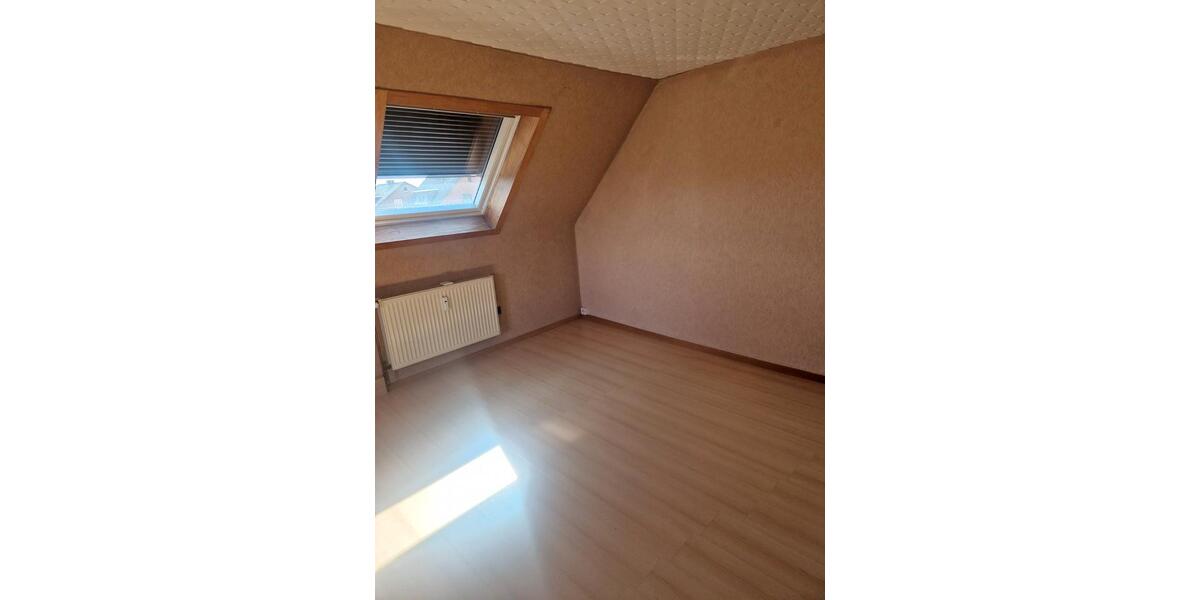 Dachgeschoßwohnung Ilsede Adenstedt - 2 Zimmer, 50 m&sup2;, 340&euro; | Angebot:26651221