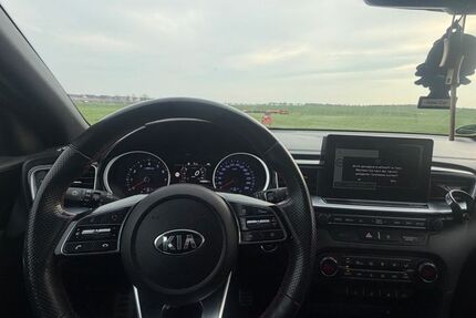 Kia pro ceed / ProCeed 108.902 km 18.000 &euro; Braunschweig 38120