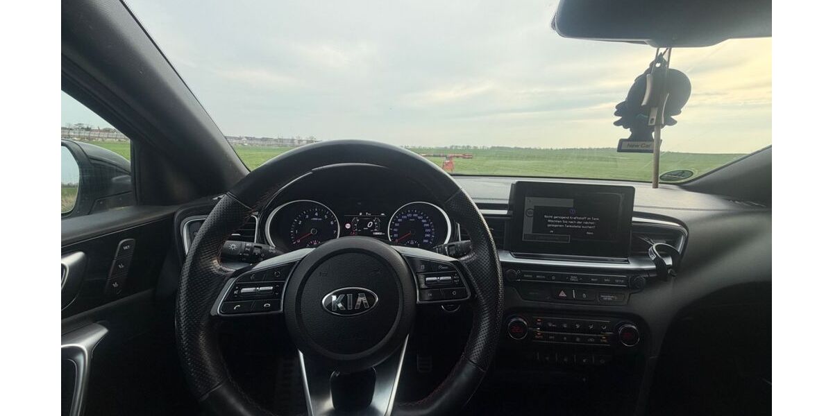 Kia pro ceed / ProCeed 108.902 km 18.000 &euro; Braunschweig 38120