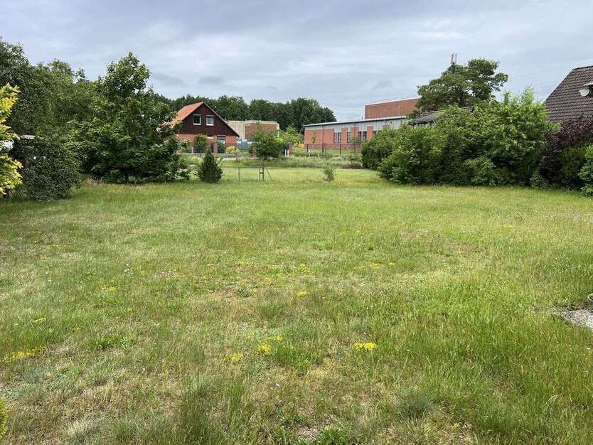 Grundstück zu verkaufen in Gifhorn 540.000 € 2890 m²