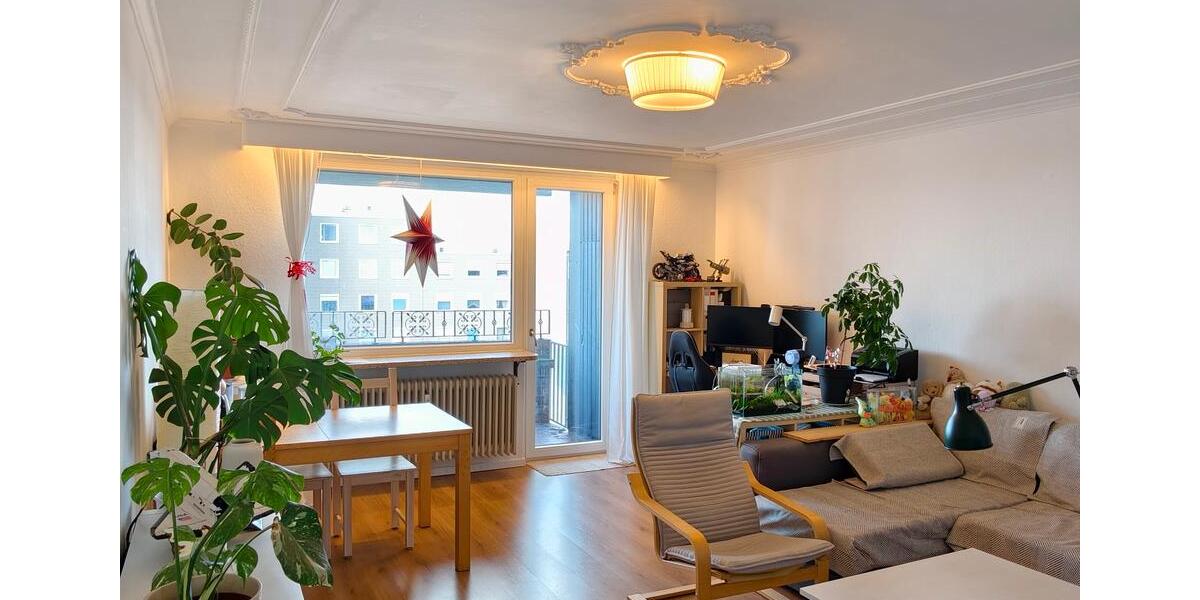 Etagenwohnung Braunschweig Nordstadt - 3 Zimmer, 83 m&sup2;, 1.100&euro; | Angebot:27609760