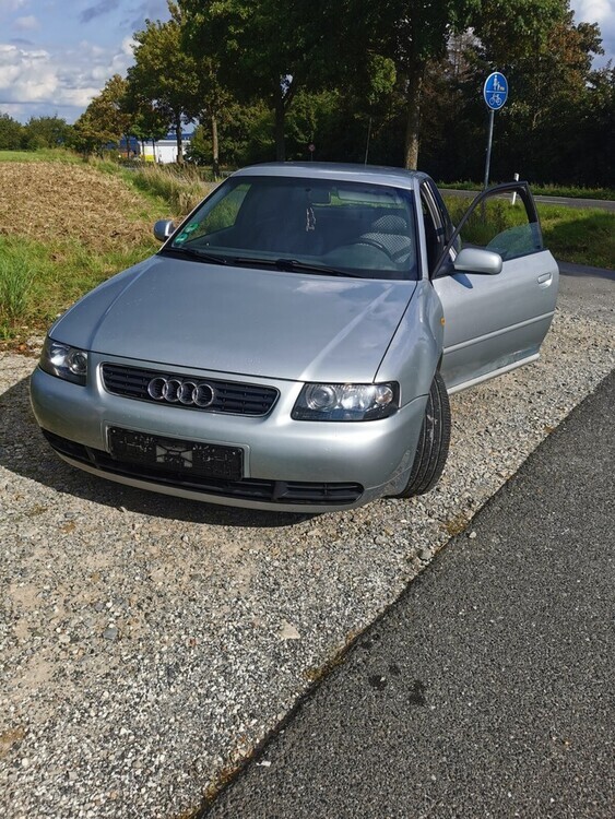Audi A3 240.000 km 1.800 € Frellstedt 38373