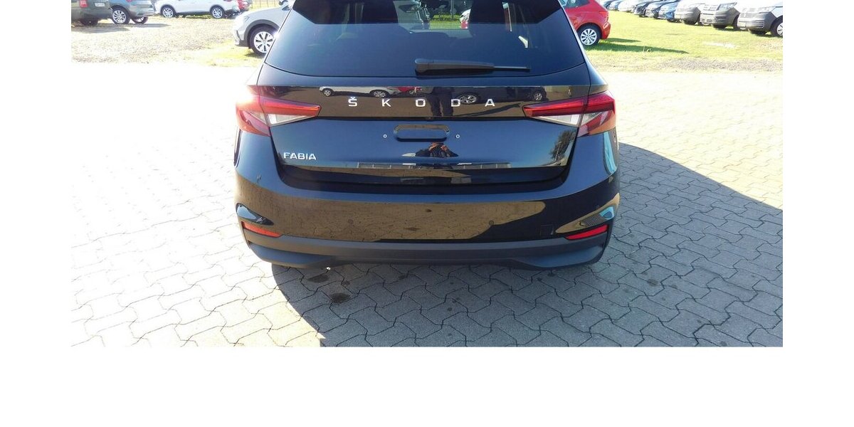 Skoda Fabia 1.0 Ambion TSI BMT 4TRG Klima Navi 14.100 km 16.390 &euro; Vordorf 38533