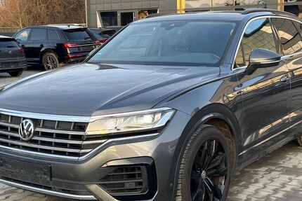 VW Touareg 120.030 km 38.990 &euro; Vechelde 38159