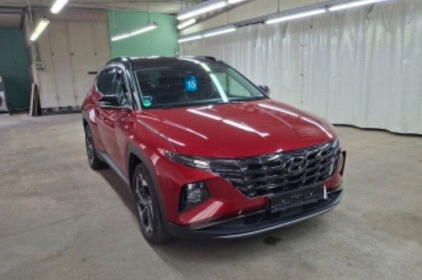 Hyundai TUCSON 81.800 km 23.970 € Helmstedt 38350