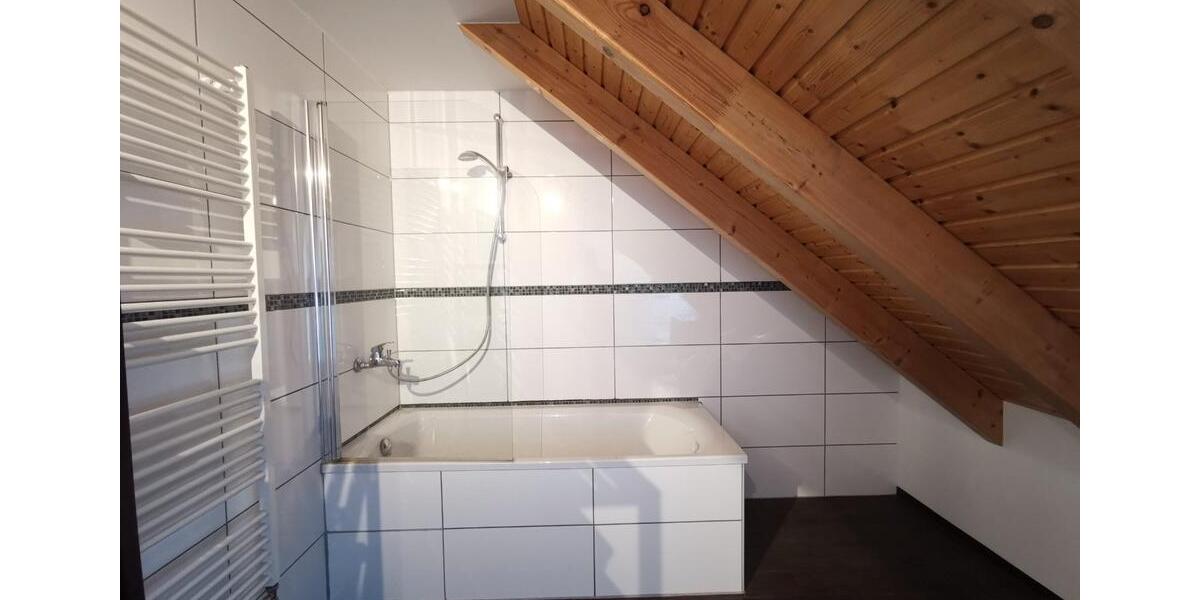 Dachgeschoßwohnung Wolfenbüttel - 1 Zimmer, 70 m&sup2;, 990&euro; | Angebot:26445320