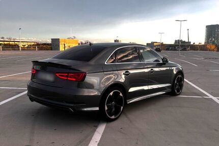 Audi A3 95.000 km 17.499 € Wolfsburg 38448