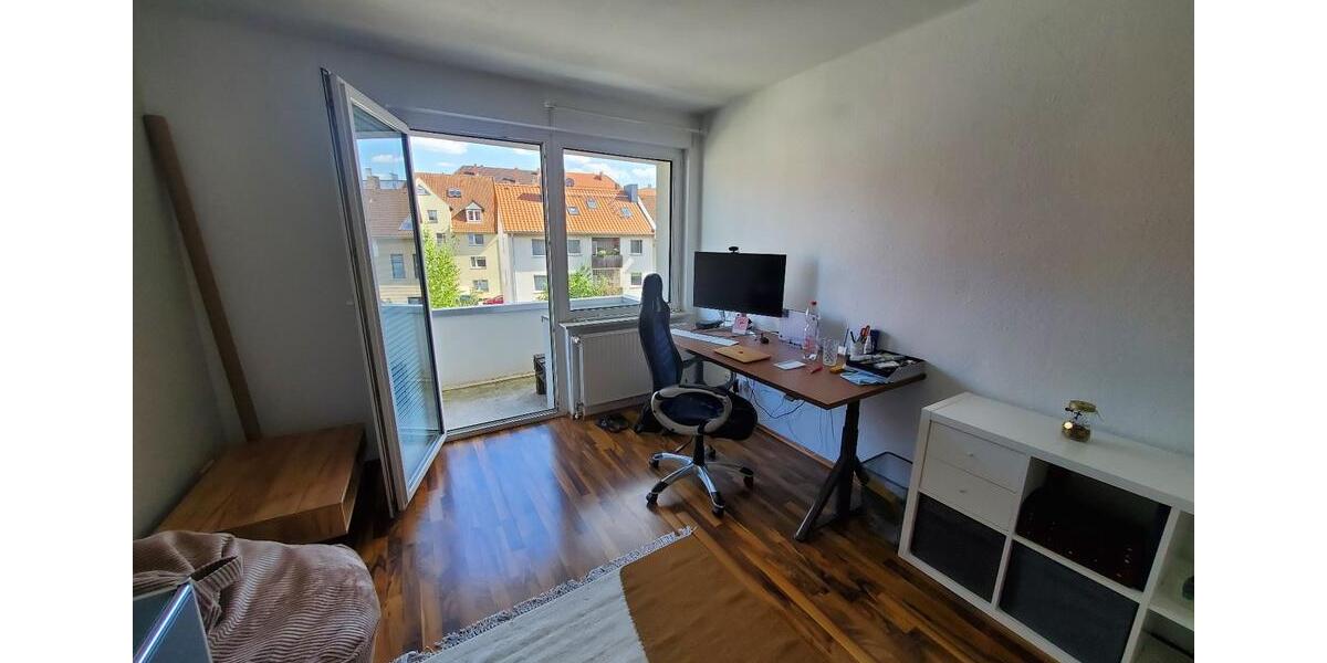 Etagenwohnung Braunschweig Nordstadt - 3 Zimmer, 77 m&sup2;, 930&euro; | Angebot:24866421