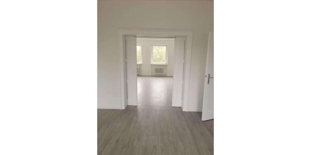 Etagenwohnung Salzgitter Ortschaft Südost - 5 Zimmer, 136 m&sup2;, 750&euro; | Angebot:25648239