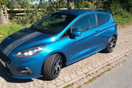 Ford Fiesta 16.000 km 16.999 &euro; Peine 31228