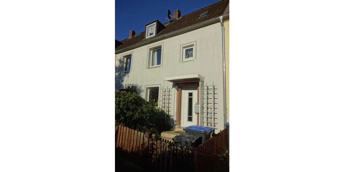 Reihenhaus Wolfsburg - 8 Zimmer, 144 m&sup2;, 249.000&euro; | Angebot:24350687