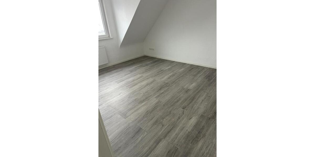 Etagenwohnung Braunschweig Heidberg-Melverode - 3 Zimmer, 80 m&sup2;, 975&euro; | Angebot:24381754