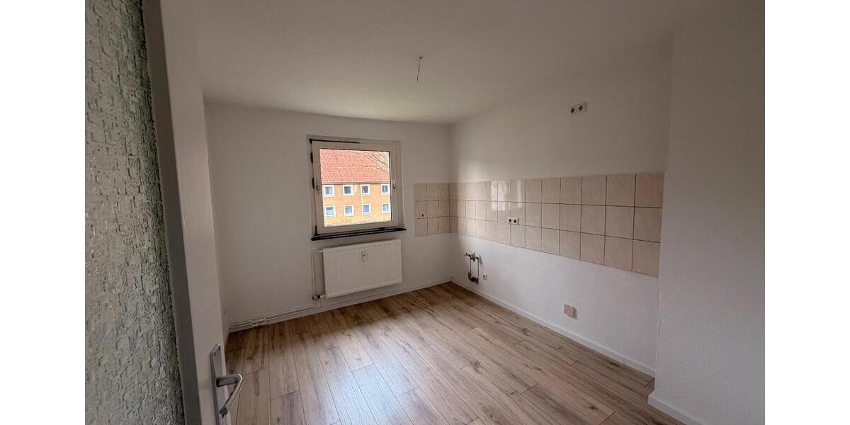 Etagenwohnung Salzgitter Ortschaft Südost - 4 Zimmer, 70 m&sup2;, 440&euro; | Angebot:23819490
