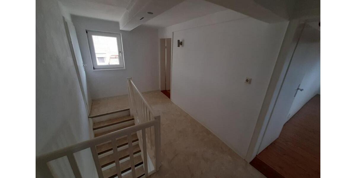 Einfamilienhaus Schladen-Werla Werla - 7 Zimmer, 160 m&sup2;, 980&euro; | Angebot:21513829