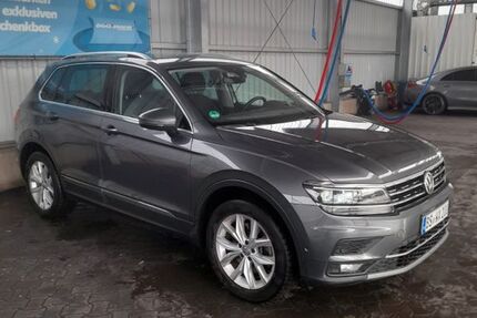 VW Tiguan 49.500 km 27.900 &euro; Braunschweig 38120