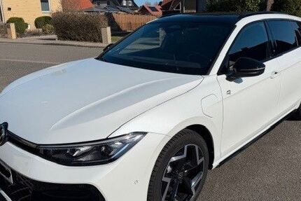 VW Passat Variant 22.800 km 48.850 &euro; Tappenbeck 38479