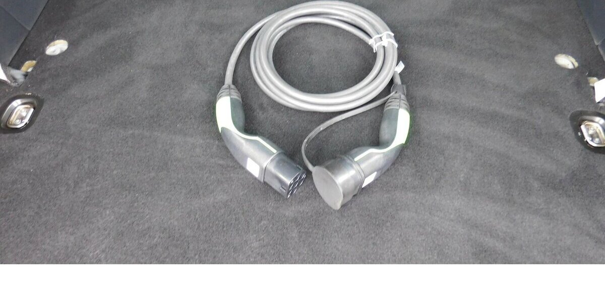 VW Caddy Maxi Abt-e Elektrik DSG 5 Sitze Navi 18.800 km 15.990 &euro; Vordorf 38533