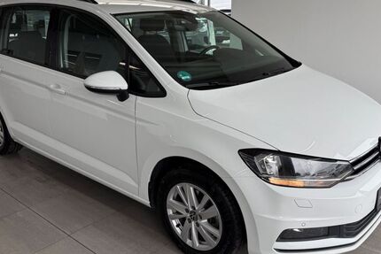 VW Touran 125.000 km 19.790 &euro; Braunschweig 38116