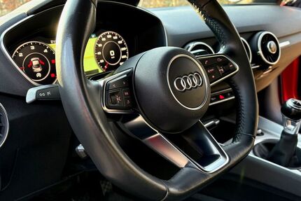 Audi TT 195.000 km 16.450 &euro; Lehre 38165