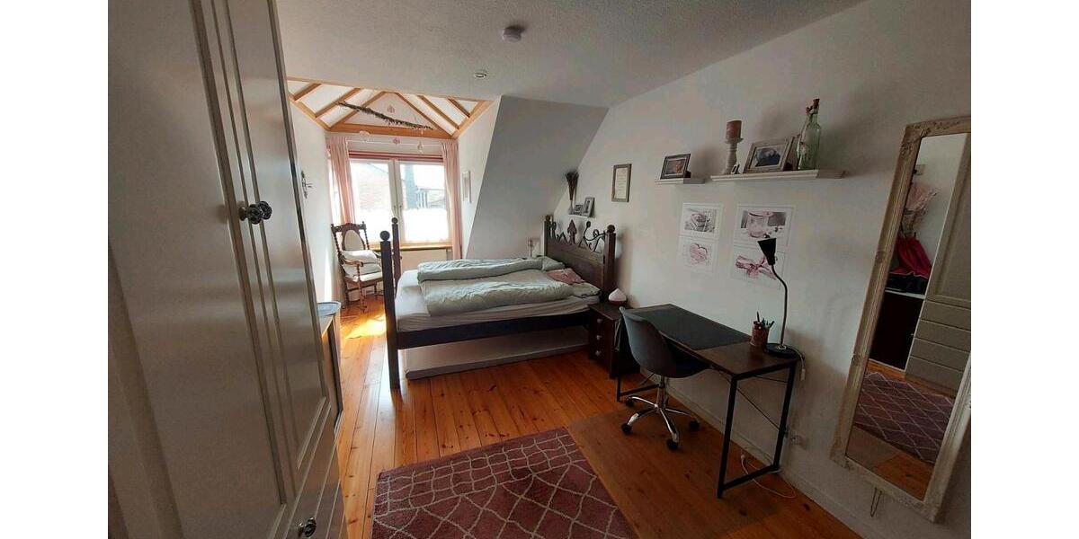 Etagenwohnung Gifhorn - 5 Zimmer, 120 m&sup2;, 1.300&euro; | Angebot:26647137