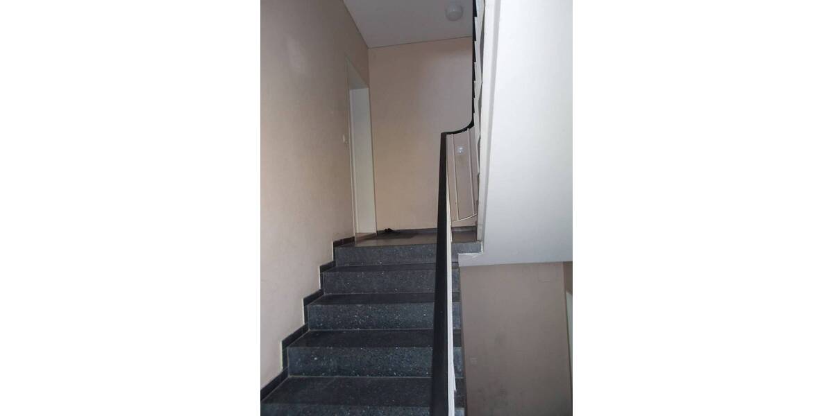 Etagenwohnung Salzgitter Lebenstedt - 3 Zimmer, 73 m&sup2;, 385&euro; | Angebot:23814109